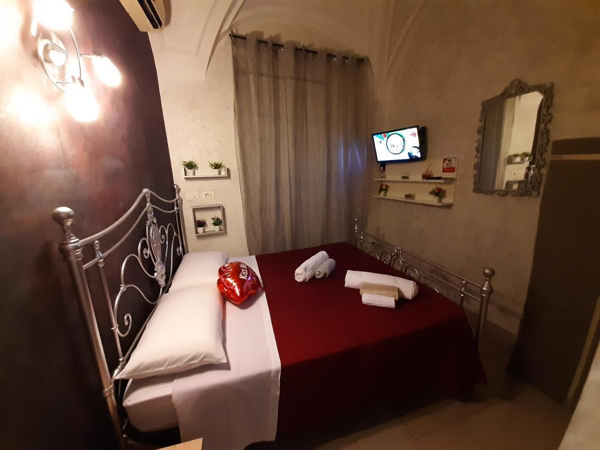 كاتانيا B&B Sotto Gli Archi المظهر الخارجي الصورة