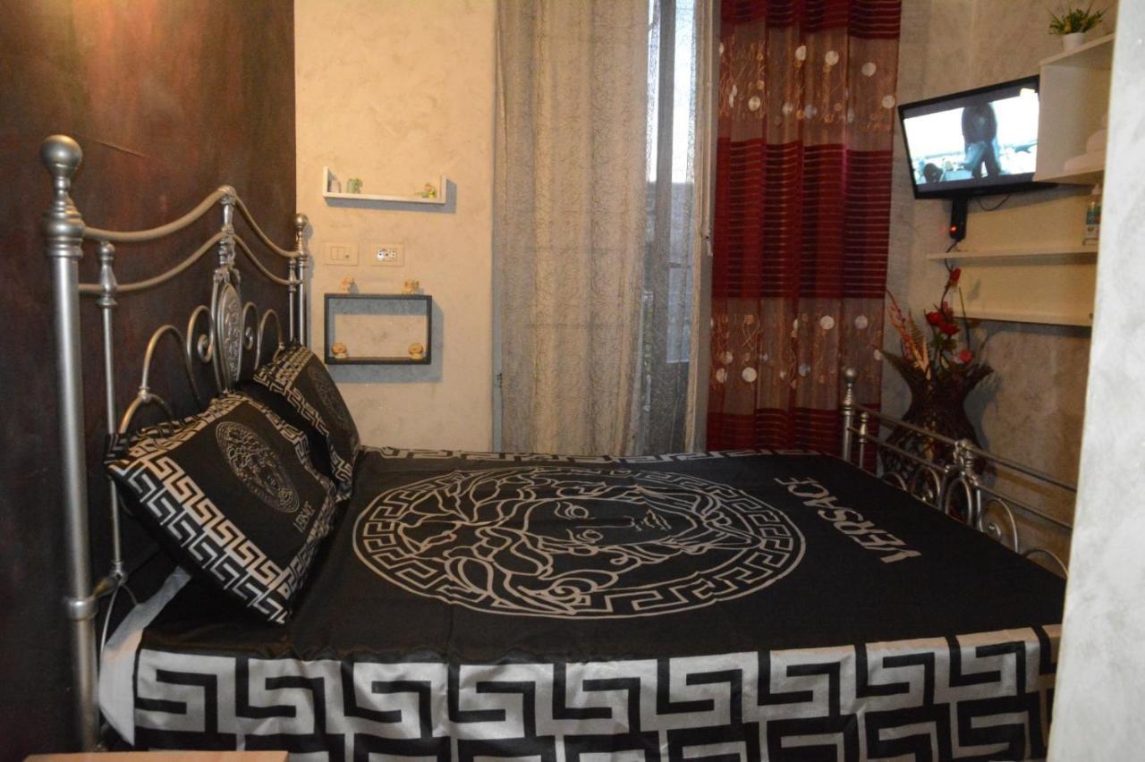 كاتانيا B&B Sotto Gli Archi المظهر الخارجي الصورة